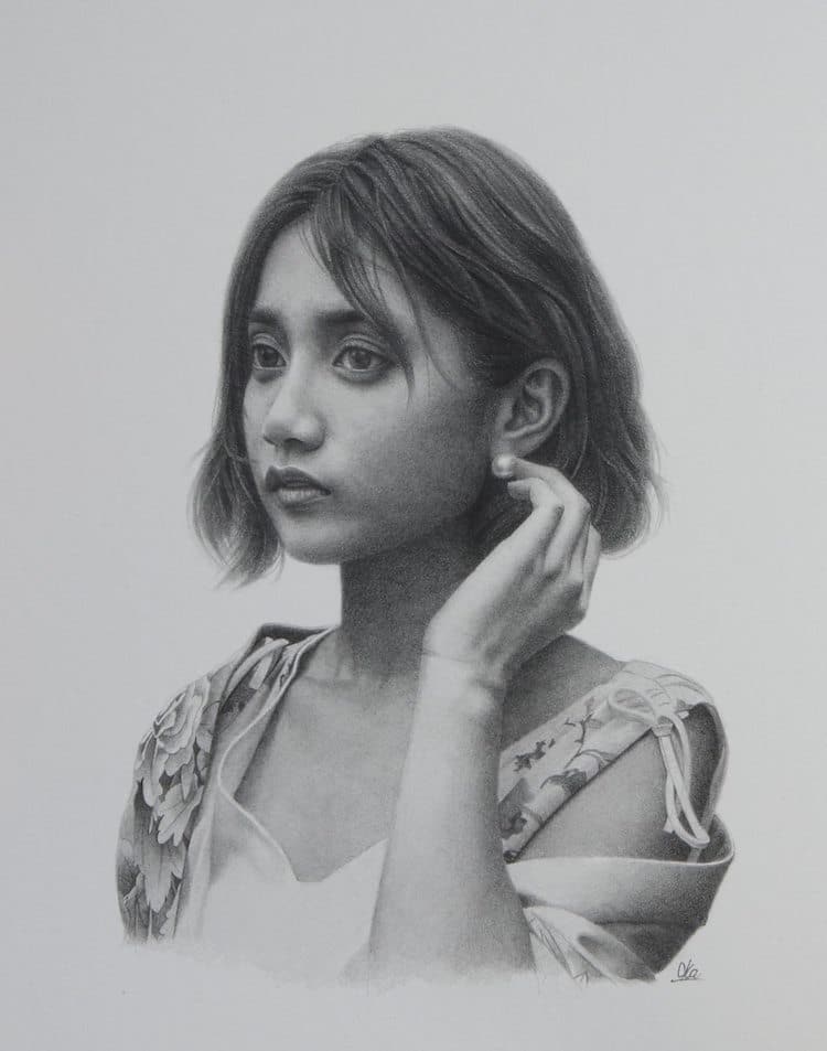 Les-portraits-photo-realistes-de-femmes-japonaises-de-Yasutomo-Oka-16