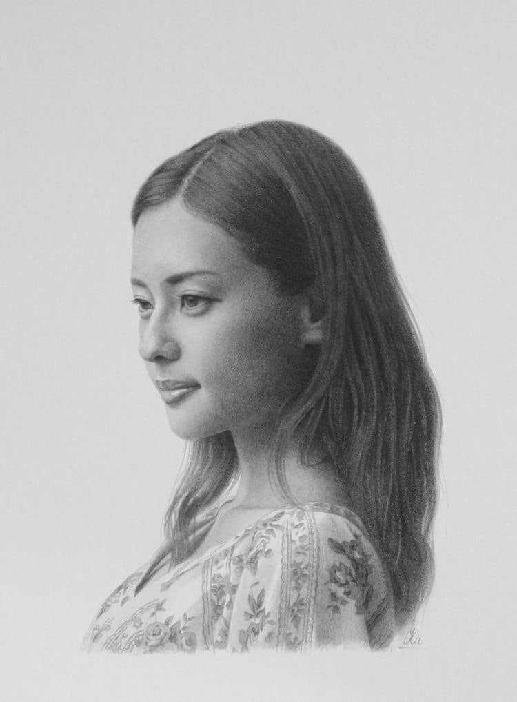 Les-portraits-photo-realistes-de-femmes-japonaises-de-Yasutomo-Oka-18