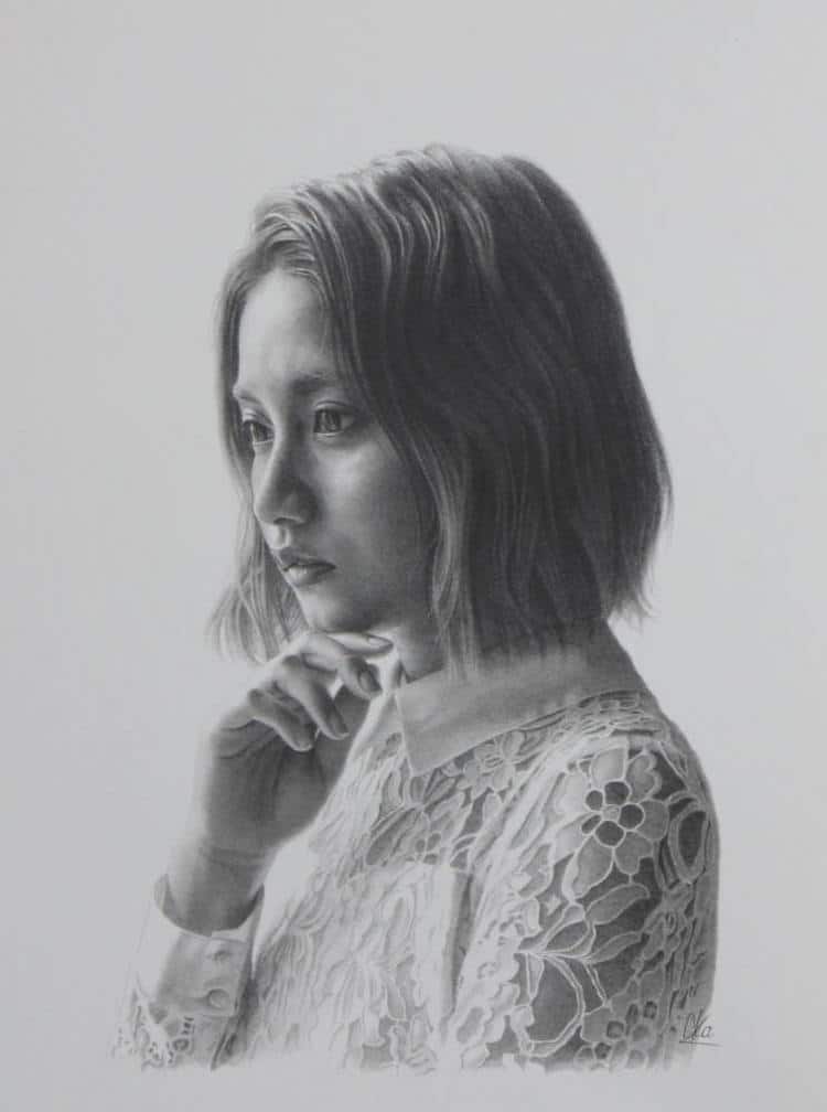 Les-portraits-photo-realistes-de-femmes-japonaises-de-Yasutomo-Oka-19