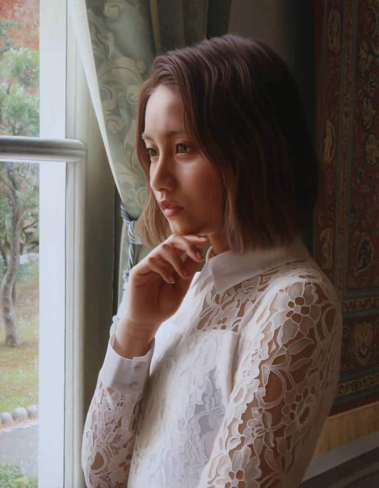 Les-portraits-photo-realistes-de-femmes-japonaises-de-Yasutomo-Oka-5