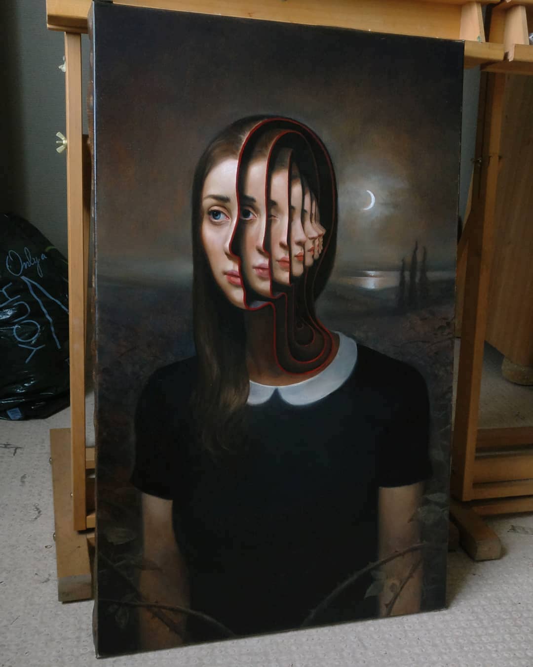 Les-portraits-surrealistes-de-femmes-de-Miles-Johnston-1