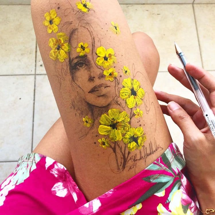 Des-dessins-sur-ses-cuisses-par-Randa-Haddadin-12