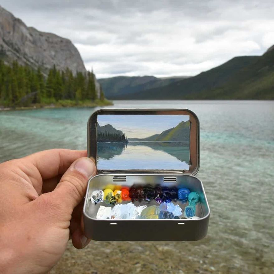 des-mini-tableaux-dans-des-boites-de-pastilles-altoid-par-Remington-Robinson-15