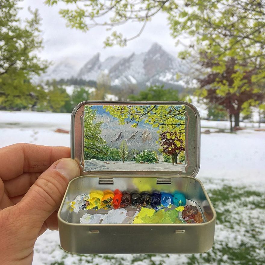des-mini-tableaux-dans-des-boites-de-pastilles-altoid-par-Remington-Robinson-19
