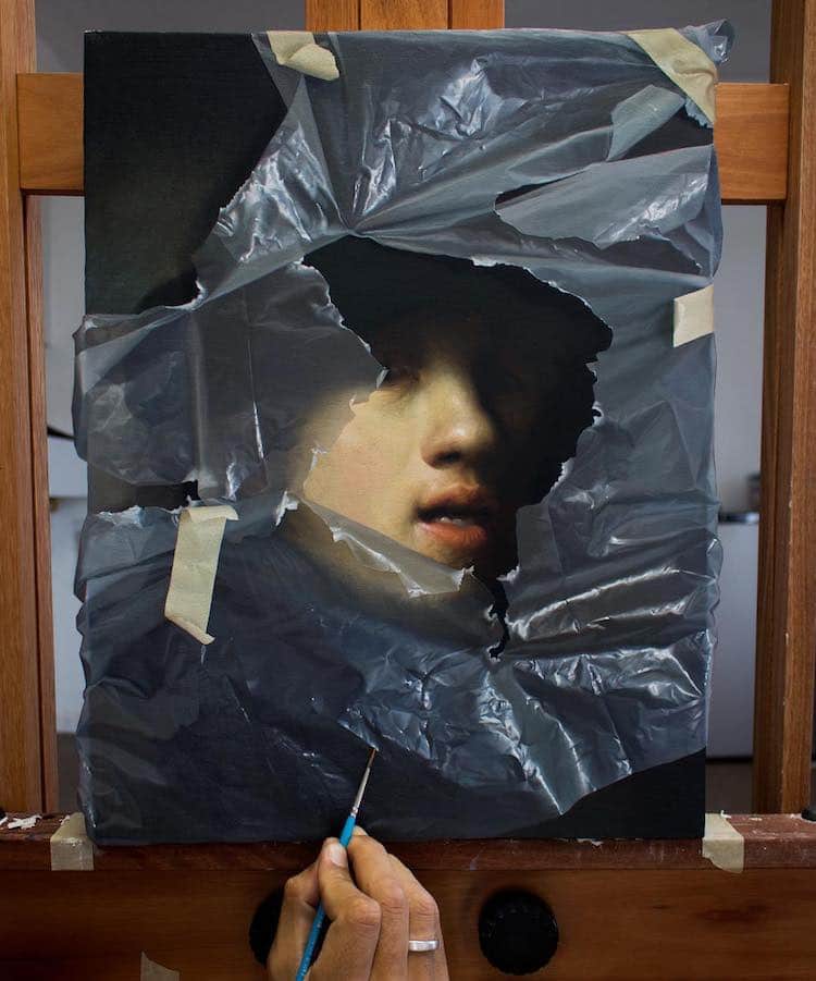 Des-tableaux-qui-semblent-sous-film-plastique-par-Robin-Eley-10