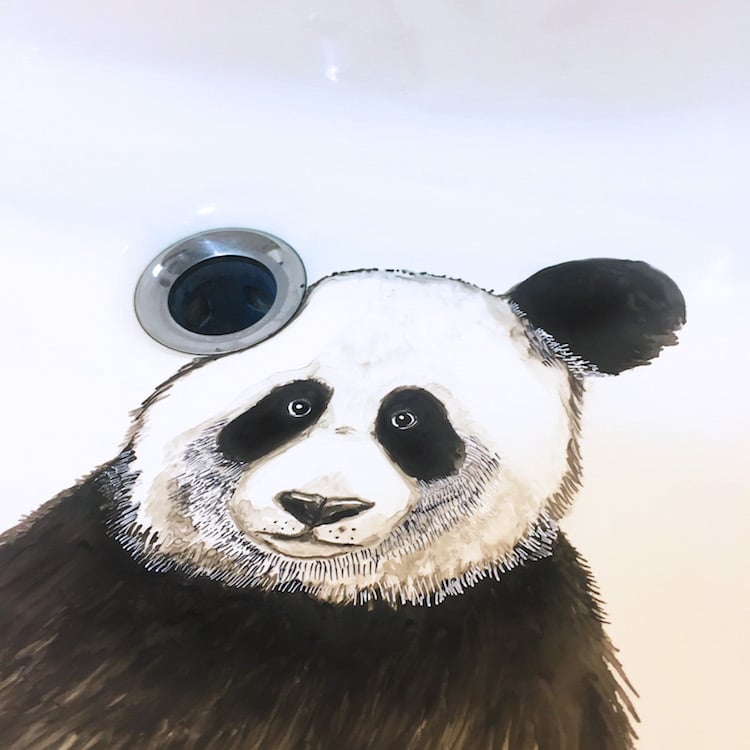 des-peintures-dans-le-lavabo-par-Marta-Grossi-15
