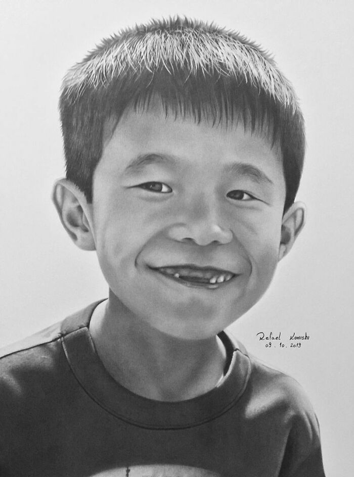 Les-portraits-au-crayon-hyper-realistes-de-Rafael-Konishi-15