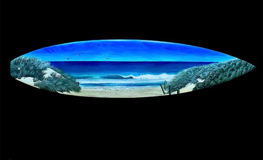 Des-tableaux-sur-des-planches-de-surf-par-Claire-Marie-10